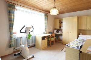 Sehr großzügiges Einfamilienhaus mit tollem DG-Studio, Pool und herrlichem Weitblick – Die vollständige Adresse der Immobilie erhältst du vom Anbieter., 85084 Reichertshofen – Vorschaubild 12