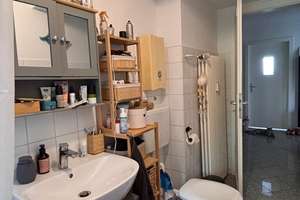 2 Zimmer 5. Etage ohne Balkon Dachgeschoss – Viktoriastraße 105, 47799 Cracau, Krefeld – Vorschaubild 4