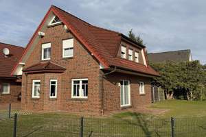 Charmantes Wohnhaus in top Lage – Die vollständige Adresse der Immobilie erhältst du vom Anbieter., 26169 Friesoythe – Vorschaubild 2