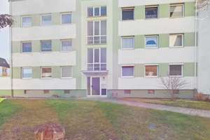 Wohnen mit Blick ins Grüne – gepflegte 4‑Zimmer‑ETW mit Loggia