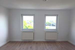 frisch renovierte 2-Zimmer-Wohnung mit neuer Einbauküche in Mannheim-Lindenhof – Die vollständige Adresse der Immobilie erhältst du vom Anbieter., 68163 Lindenhof, Mannheim – Vorschaubild 1