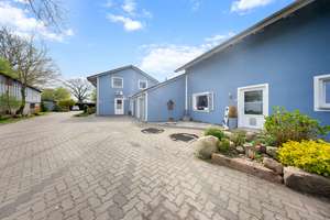 Zwei Häuser, ein Zuhause: Verbundenes Wohnen mit Wintergarten & moderner Technik in Arpsdorf – Die vollständige Adresse der Immobilie erhältst du vom Anbieter., 24634 Arpsdorf – Vorschaubild 5