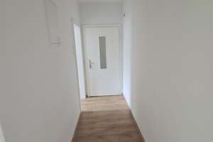 EG - 2,5 Raum-Wohnung mit Balkon - sehr gepflegt! – Berthold-Beitz-Boulevard/Bamlerstr. 489, 45141 Altenessen-Süd, Essen – Vorschaubild 4