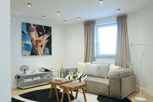 Von Privat, sonnige 4,5-Zi Gartenwohnung (135 WFL / 196 NFL), neu renoviert in Bogenhausen-Denning – Stargarder Str. 15, 81927 Englschalking, München – Vorschaubild 10