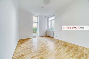 IMMOBERLIN.DE - Behagliche Altbauwohnung mit Gartenterrasse in ruhiger Lage beim Wrangelkiez – Die vollständige Adresse der Immobilie erhältst du vom Anbieter., 10997 Kreuzberg, Berlin – Vorschaubild 2