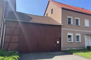 Zweifamilienhaus mit großzügigem Grundstück und moderner Technik – Die vollständige Adresse der Immobilie erhältst du vom Anbieter., 99955 Urleben – Vorschaubild 2