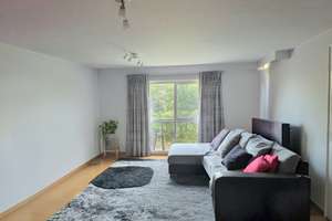 Hochwertige 2 Zimmer Wohnung, Einbauküche, Balkon, Aufzug... – Eupener Straße 25, 52066 Burtscheid Steinebrück, Aachen – Vorschaubild 2