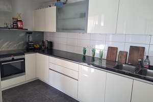 Moderne 4-Zimmer-Wohnung in Stuttgart-Birkach – ruhig, hell & familienfreundlich – Die vollständige Adresse der Immobilie erhältst du vom Anbieter., 70599 Birkach-Nord, Stuttgart – Vorschaubild 2