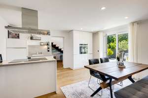 Ein Haus mit Geschichte, Charme und Raum für Generationen – Die vollständige Adresse der Immobilie erhältst du vom Anbieter., 80937 Am Hart, München – Vorschaubild 11