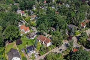 Reihenendhaus in Frohnau – gepflegt, modernisiert, spätestens 03/2027 bezugsfrei – Die vollständige Adresse der Immobilie erhältst du vom Anbieter., 13465 Frohnau, Berlin – Vorschaubild 6