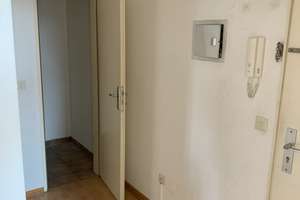 Richtig sonnige 3-Zimmerwohnung mit großem Balkon und Aufzug in BS-Watenbüttel – Die vollständige Adresse der Immobilie erhältst du vom Anbieter., 38112 Lehndorf-Watenbüttel, Braunschweig – Vorschaubild 7