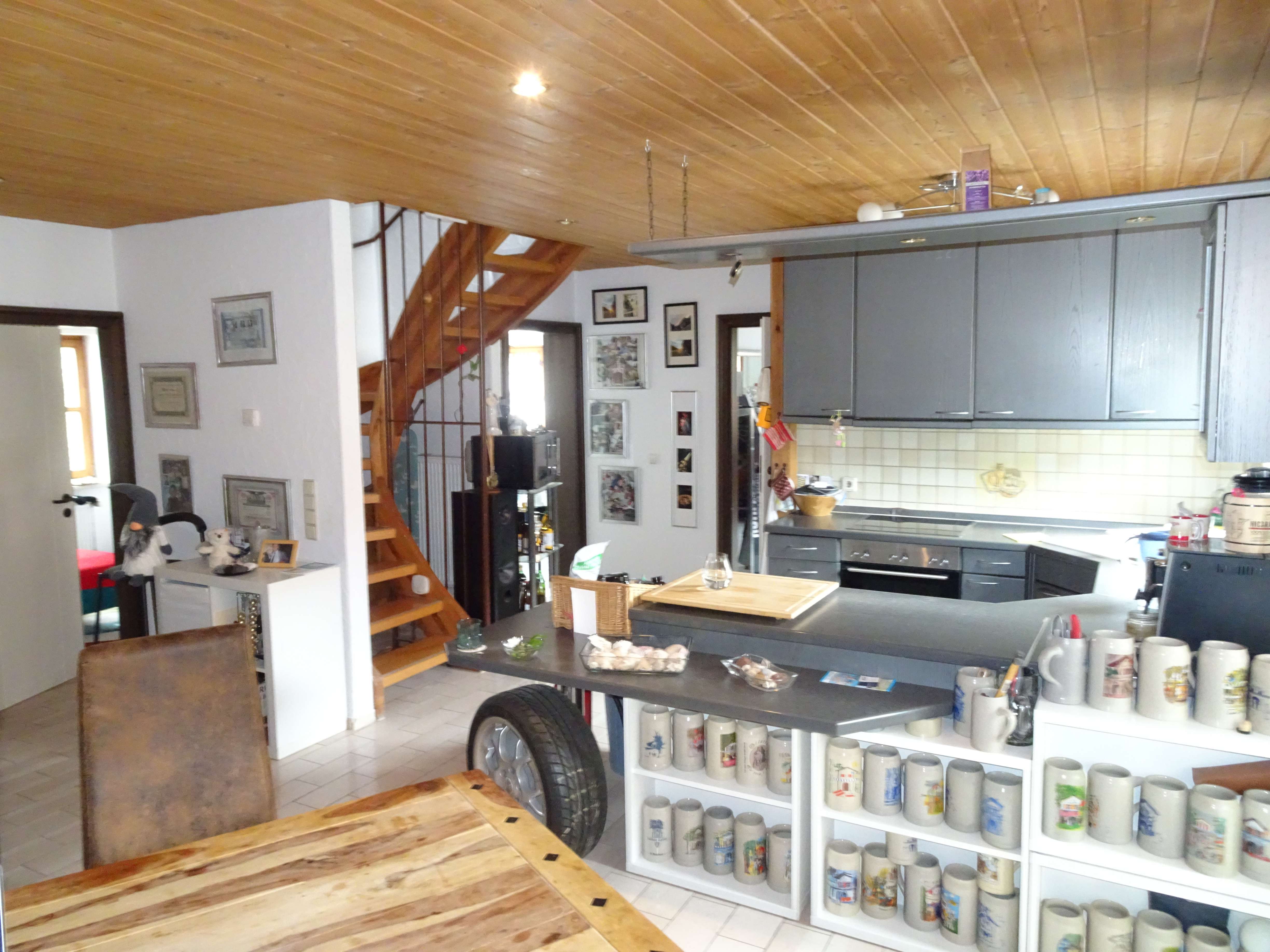 Immobilie in Wilhelmsdorf - Mehrfamilienhaus mit vier Wohnungen und Lager in Wilhelmsdorf bei Emskirchen - Bild 7