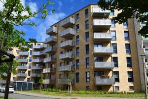 Ihre schöne neue Wohnung mit EBK und Tageslichtbad!