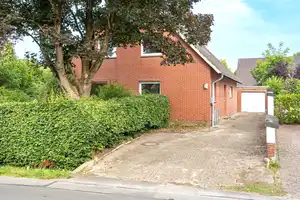 Vielseitig nutzbares Wohnhaus in ruhiger Wohnlage – Oldenburg (Oldenburg) – Vorschaubild 37