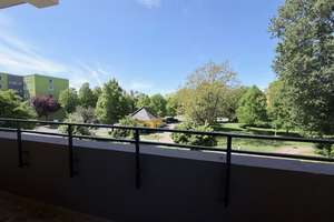 „Sonne, Ruhe, Zuhause – 2 Zimmer mit Balkon zum Verlieben“