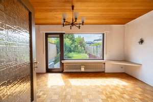 Freistehendes Familienhaus am Landschaftsschutzgebiet – Ruhe, Natur & Potenzial – Die vollständige Adresse der Immobilie erhältst du vom Anbieter., 53229 Holtorf, Bonn – Vorschaubild 12
