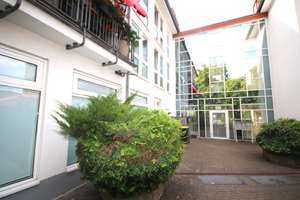 Stilvolle Eigentumswohnung mit großzügigem Balkon in begehrter Wohnlage von Essen-Kettwig! – Ringstraße 159, 45219 Kettwig, Essen – Vorschaubild 2