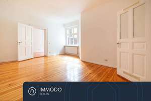 ⭐️ Gelegenheit nahe dem Schloss-Charlottenburg - Charmante 2-Zi Altbau Whg mit Dielen & heller Küche