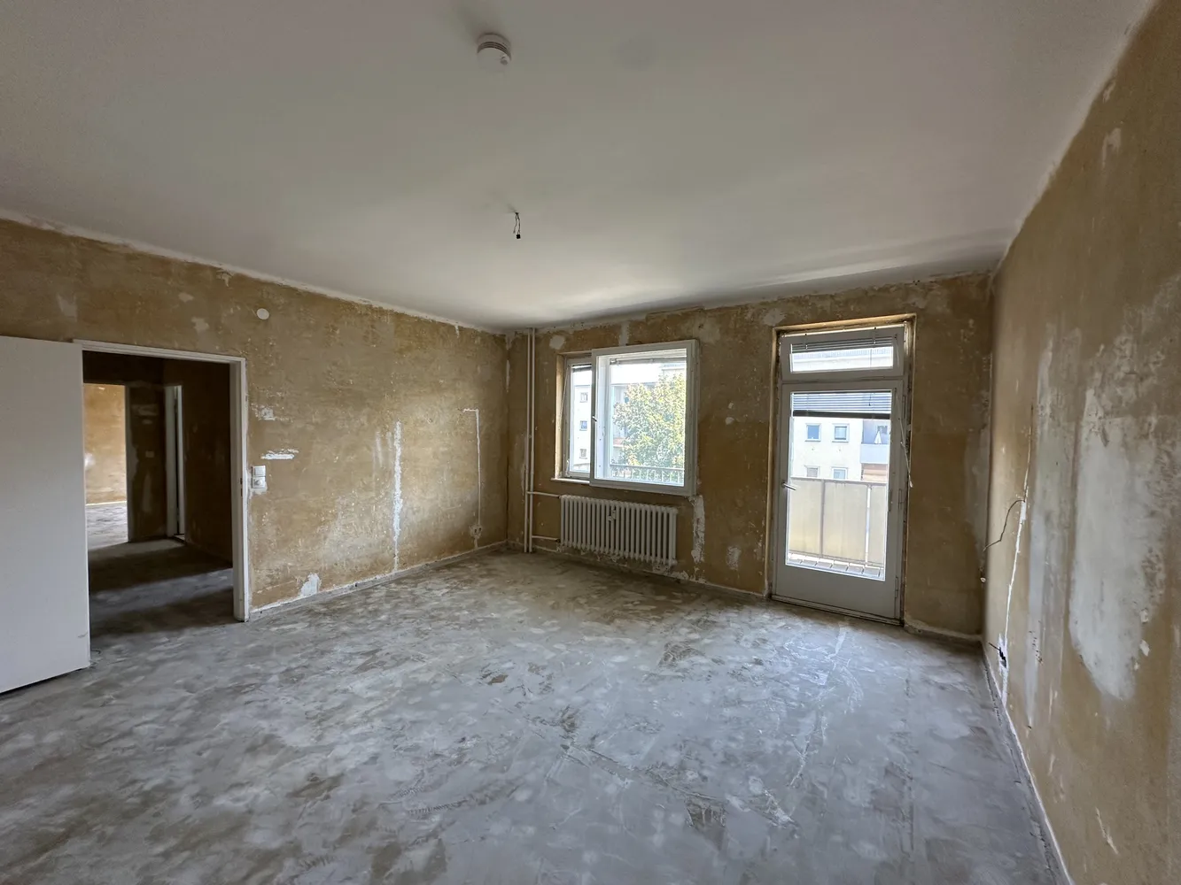 Rohdiamant nahe Volkapark Wilmersdorf!Praktisch geschnittene 2-Zi.-Wohnung zur Selbstverwirklichung!, Berlin – Bild 4