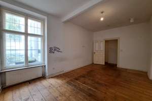 Leerstehende und renovierungsbedürftige 2-Zimmer-Erdgeschosswohnung – Flughafenstraße 24, 12053 Neukölln (Ortsteil), Berlin – Vorschaubild 2