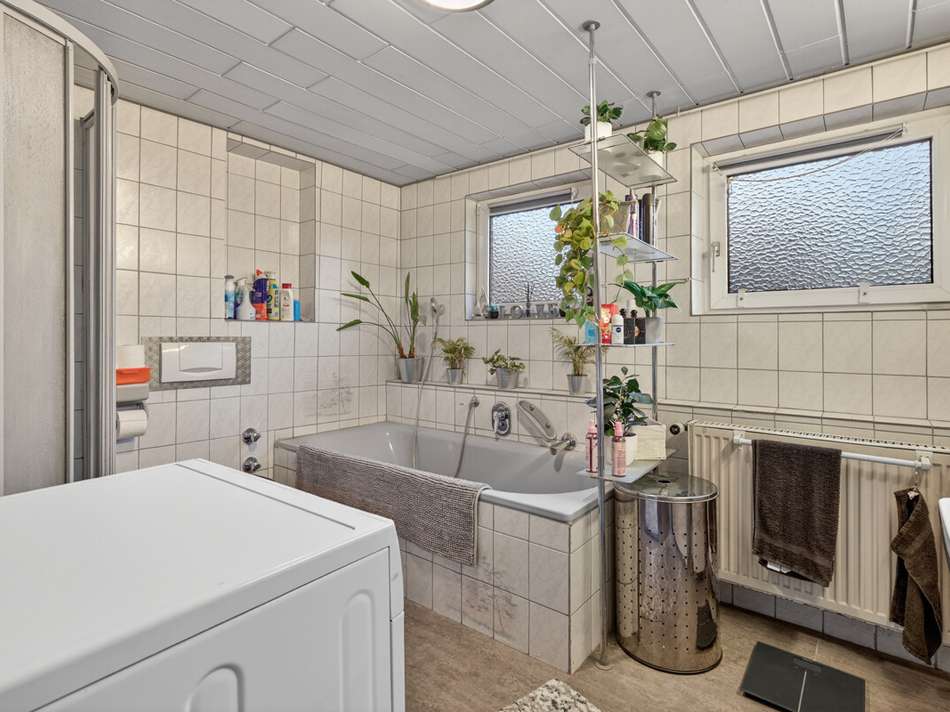 Badezimmer EG