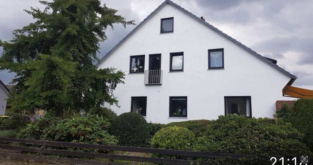 Immobilie in Syke - Großes helles Haus in sehr guter  Lage von Syke, vielseitig nutzbar - Bild 0
