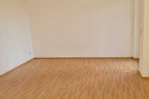 Schöne helle 3-Raum-Wohnung mit Balkon – Helmholtzstraße 45, 9131 Chemnitz – Vorschaubild 4