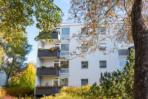 Jetzt provisionsfrei investieren: Effiziente Familienwohnung in Lichterfelde – Balkon – Gäste-WC – Gardeschützenweg 114, 12203 Lichterfelde, Berlin – Vorschaubild 2