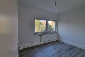 Frisch renoviert: Helle 3-Zimmer-Wohnung in Linden mit Balkon und Garagenanmietung – Liepmannstraße 12, 30453 Limmer, Hannover – Vorschaubild 5