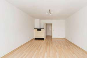 Perfekte Raumaufteilung trifft Wohnkomfort - 3-Zimmerwohnung mit Balkon – 70469 Feuerbach-Mitte, Stuttgart – Vorschaubild 6