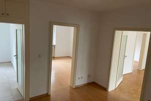 Charmante 3,5-Zimmer-EG-Wohnung mit großem Garten in Trudering – Die vollständige Adresse der Immobilie erhältst du vom Anbieter., 81825 Gartenstadt Trudering, München – Vorschaubild 10