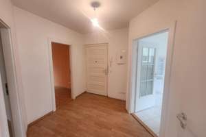 Zentrumsnahe, ruhige, helle und gepflegte Wohnung mit gutem Grundriss in gepflegter Anlage – Zachertstraße 22, 10315 Friedrichsfelde, Berlin – Vorschaubild 4