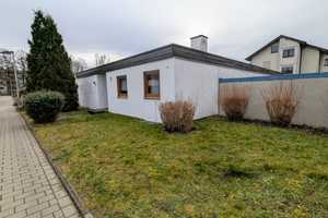 Privatverkauf: Großzügiger Bungalow mit Atriumgarten in ruhiger Lage auf der Schanz – Heilbronn – Vorschaubild 1