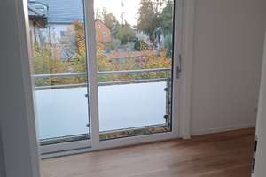 Lebendig wohnen in Laim: 3-Zimmer-Wohnung mit Balkon – 80689 Sankt Ulrich, München – Vorschaubild 8