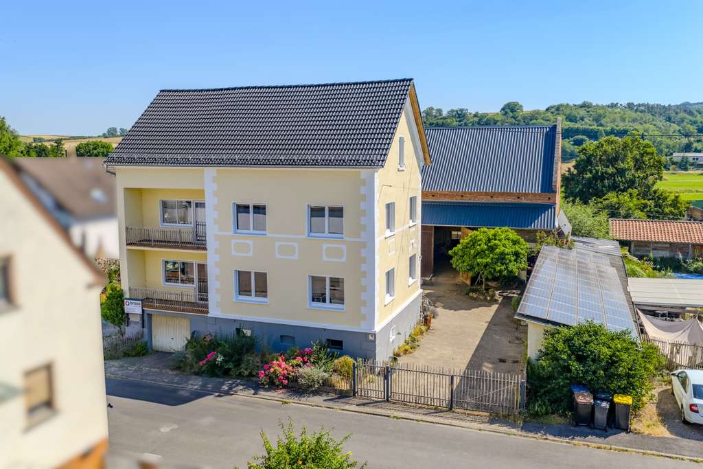 Immobilie in Niederneisen - Modernisierte Hofreite | Wohnen Arbeiten Pferdehaltung auf 3.210 m² - Bild 2