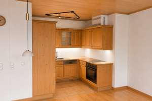 Maisonette-Wohnung in Berlin-Frohnau | Loggia, wohnlich ausgebautes Souterrain & Stellplatz – Die vollständige Adresse der Immobilie erhältst du vom Anbieter., 13465 Frohnau, Berlin – Vorschaubild 11