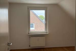 Helle, moderne 3-Zimmer Dachgeschosswohnung – Im Alten Bruch 45, 47259 Huckingen, Duisburg – Vorschaubild 8