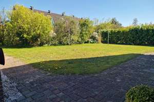 Grün, modern und strandnah: Repräsentatives Zuhause mit eigener Sonnenenergie – Die vollständige Adresse der Immobilie erhältst du vom Anbieter., 25836 Garding – Vorschaubild 4