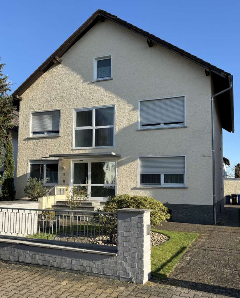 Immobilie in Babenhausen - Sehr gepflegtes vermietetes 3-Familienhaus zu verkaufen - Bild 0