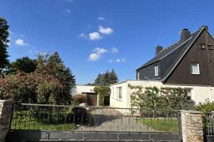 Dresden-Omsewitz: DHH mit Bauplatz (teilbar)