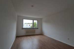 Einziehen und wohlfühlen! Helle 4-Zimmer-Wohnung mit Balkon – Sielkamp 32, 38112 Braunschweig – Vorschaubild 5