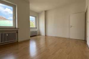 Charmante 3-Zimmer-Wohnung mit Balkon & Einbauküche im Herzen von Düsseldorf-Golzheim – Düsseldorf – Vorschaubild 10