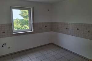 Helle 2-Raum Wohnungen mit Balkon – 9350 Lichtenstein/Sachsen – Vorschaubild 4