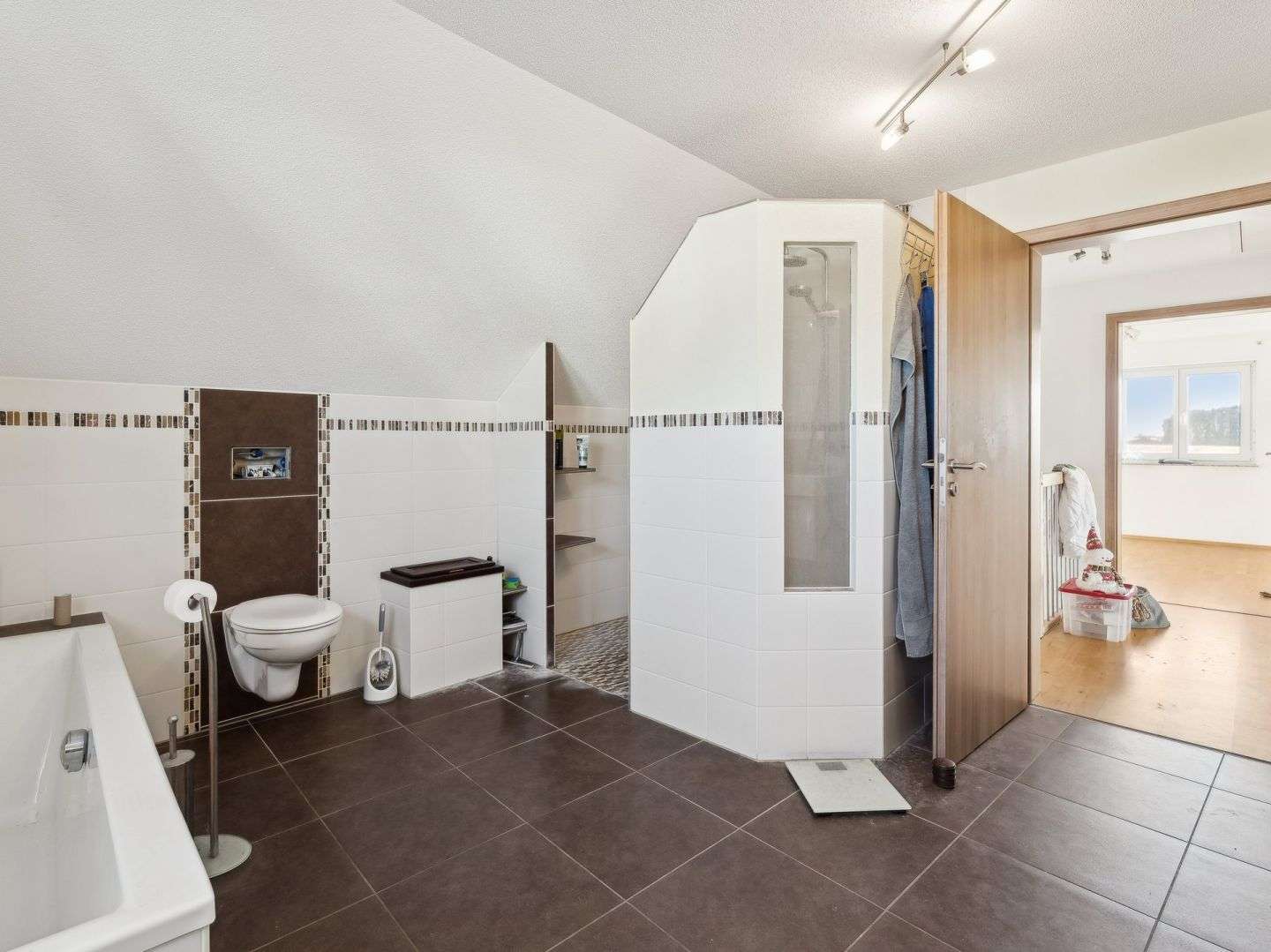 Immobilie in Leibertingen - Leibertingen: Modernes Einfamilienhaus in sonniger Höhenlage - Bild 1