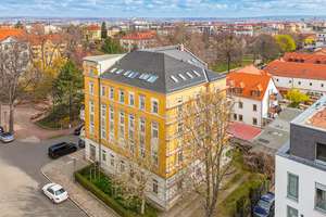 Vollsanierte 3-Raum-Wohnung in Uninähe * kernsanierter Altbau* EBK nach Maß* bevorzugte Lage!