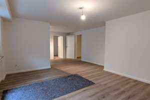Wunderschöne Gartenwohnung mit Terrasse,  Gartenblick und Wohlfühlbad – Die vollständige Adresse der Immobilie erhältst du vom Anbieter., 50767 Pesch, Köln – Vorschaubild 8
