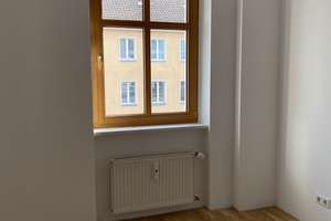 Exklusive 4-Zimmer Wohnung im 3. OG mit Balkon in Berlin-Mitte – Die vollständige Adresse der Immobilie erhältst du vom Anbieter., 10435 Mitte (Ortsteil), Berlin – Vorschaubild 3