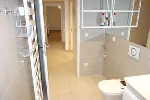 EXKLUSIV IN GRAFENBERG SOUTERRAIN GARTEN-TERRASSENWOHNUNG SEHR RUHIG RENOVIERT MODERNES DUSCHBAD – Hardtstr. 138, 40629 Grafenberg, Düsseldorf – Vorschaubild 10