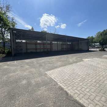 HH-Niendorf, ca. 375 m² große Lagerhalle mit Büro und Freifläche