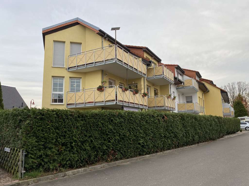 Immobilie in Belgershain - Charmante 1-Zimmer-Wohnung mit Terrasse, Gartenanteil & Stellplatz in Belgershain -von Privat- - Bild 1